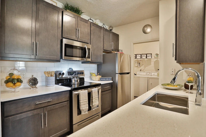 Case Study: Six3Tile & CRG Residential – A Winning Partnership in Multifamily Renovations